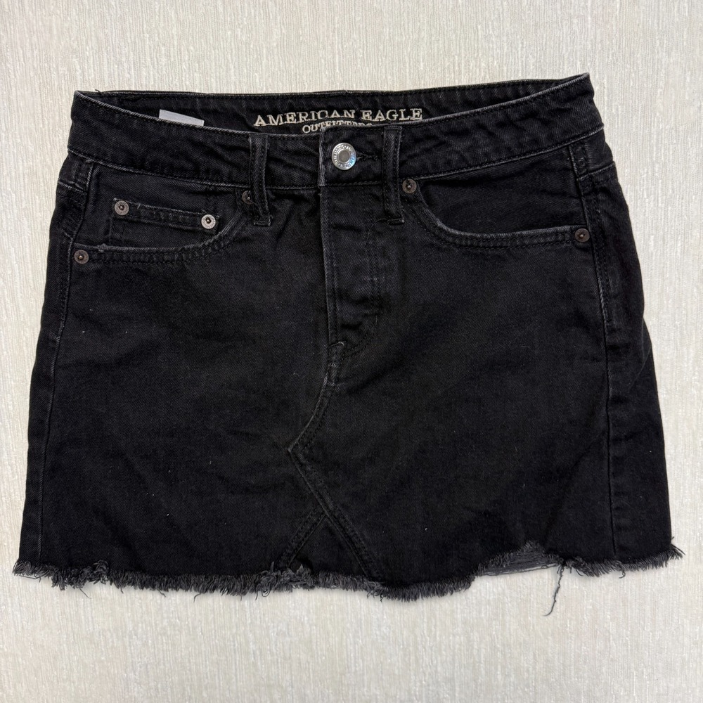 American Eagle Outfitters Black Denim Mini Skirt Women 0 Frayed Hem High Rise